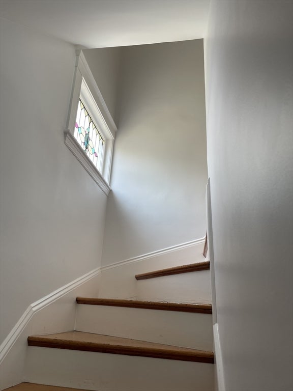 665 Belmont St #2, Belmont, MA, 665 Belmont St #2, Belmont, MA Photo #3