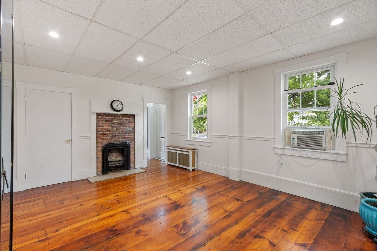 727 Andover ST, Lowell, MA, 727 Andover ST, Lowell, MA Photo #11
