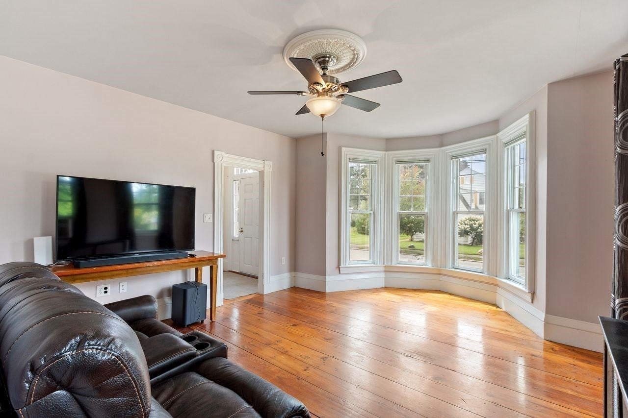 727 Andover ST, Lowell, MA, 727 Andover ST, Lowell, MA Photo #15