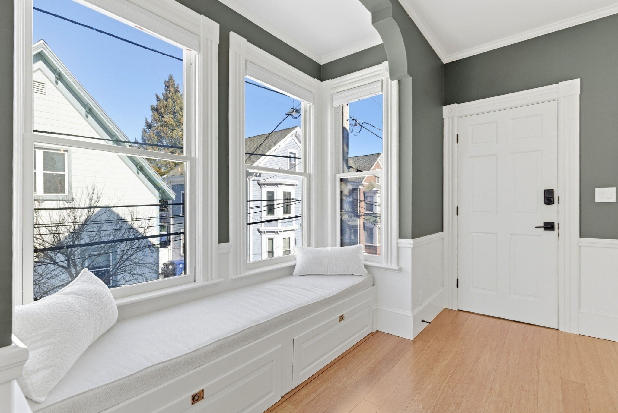 30 Boardman St #2, Salem, MA, 30 Boardman St #2, Salem, MA Photo #3