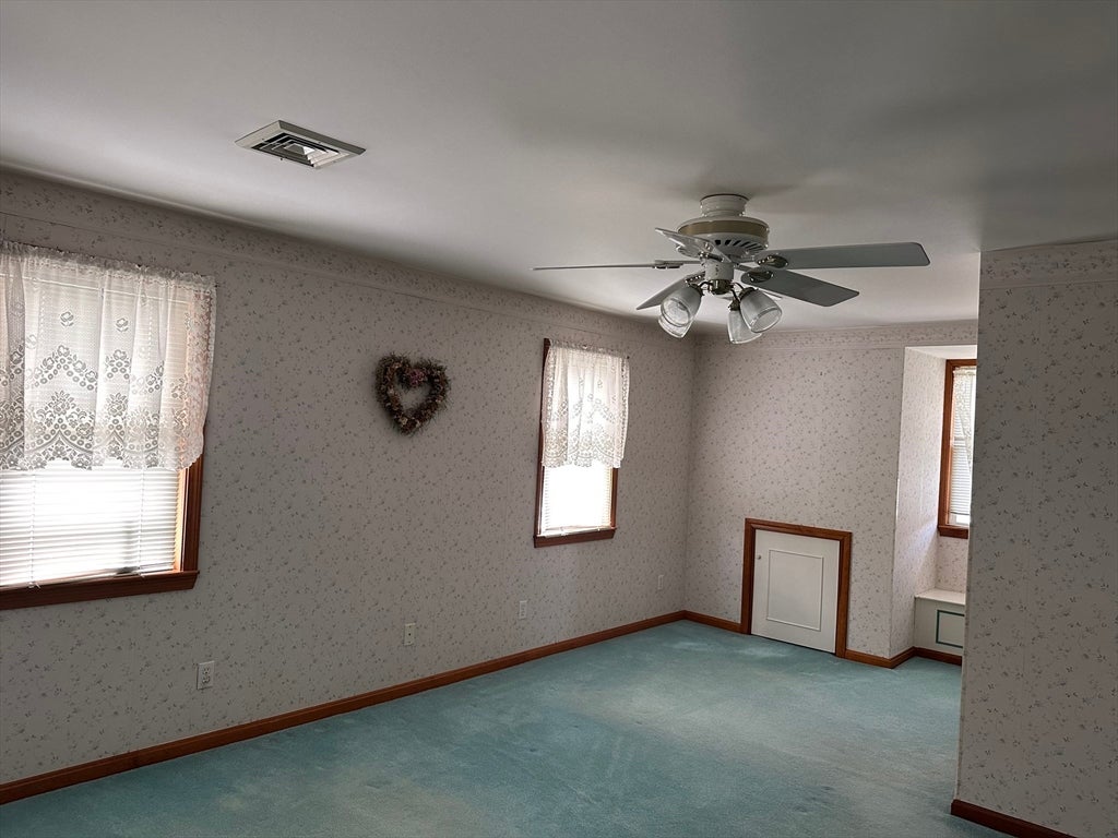 124 Felton St, New Bedford, MA Photo #12