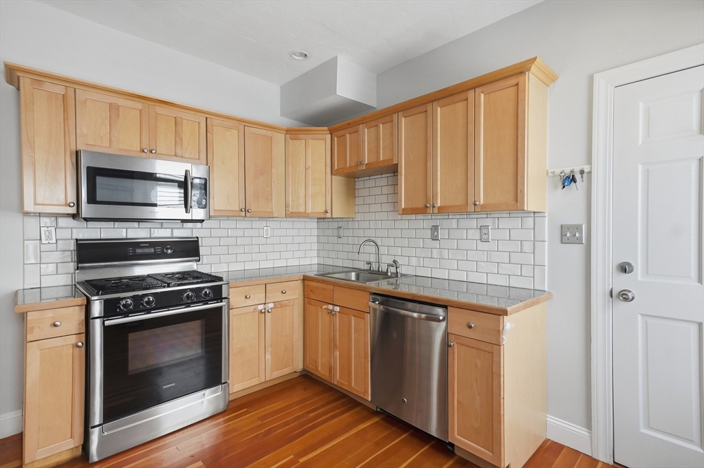 15 Juliette St #2, Boston, MA Photo #8
