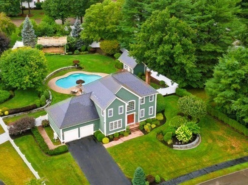 46 Hunt Dr, Stoughton, MA, 46 Hunt Dr, Stoughton, MA Photo #3