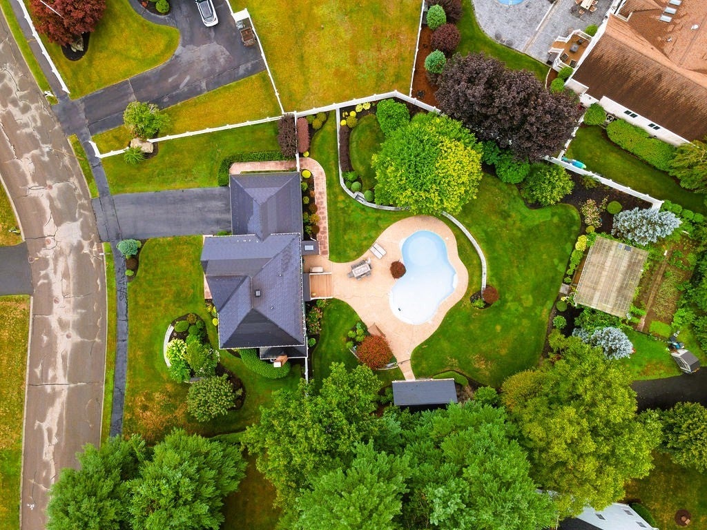 46 Hunt Dr, Stoughton, MA, 46 Hunt Dr, Stoughton, MA Photo #16