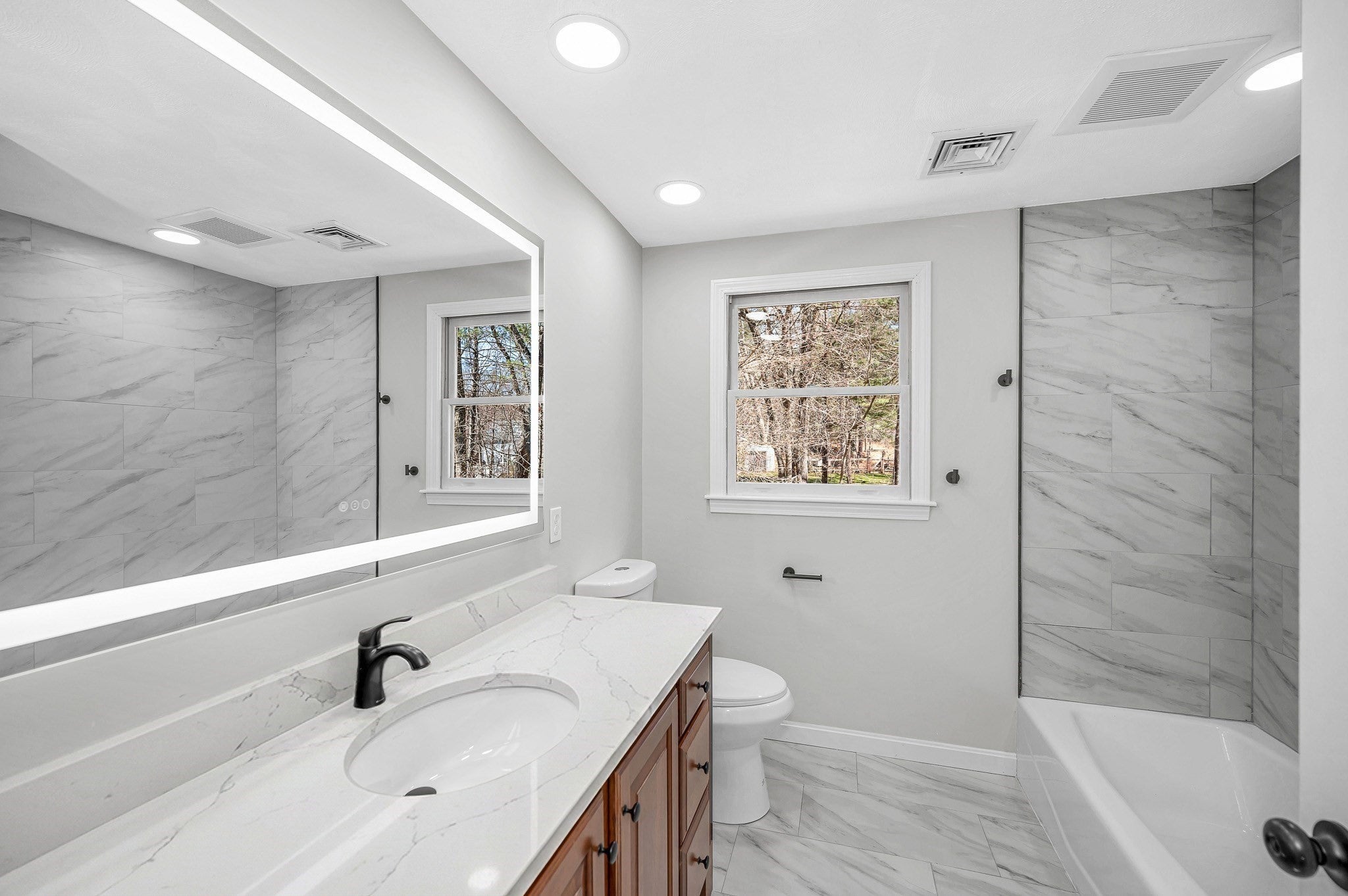255 Hay Meadow Rd, North Andover MA 01845