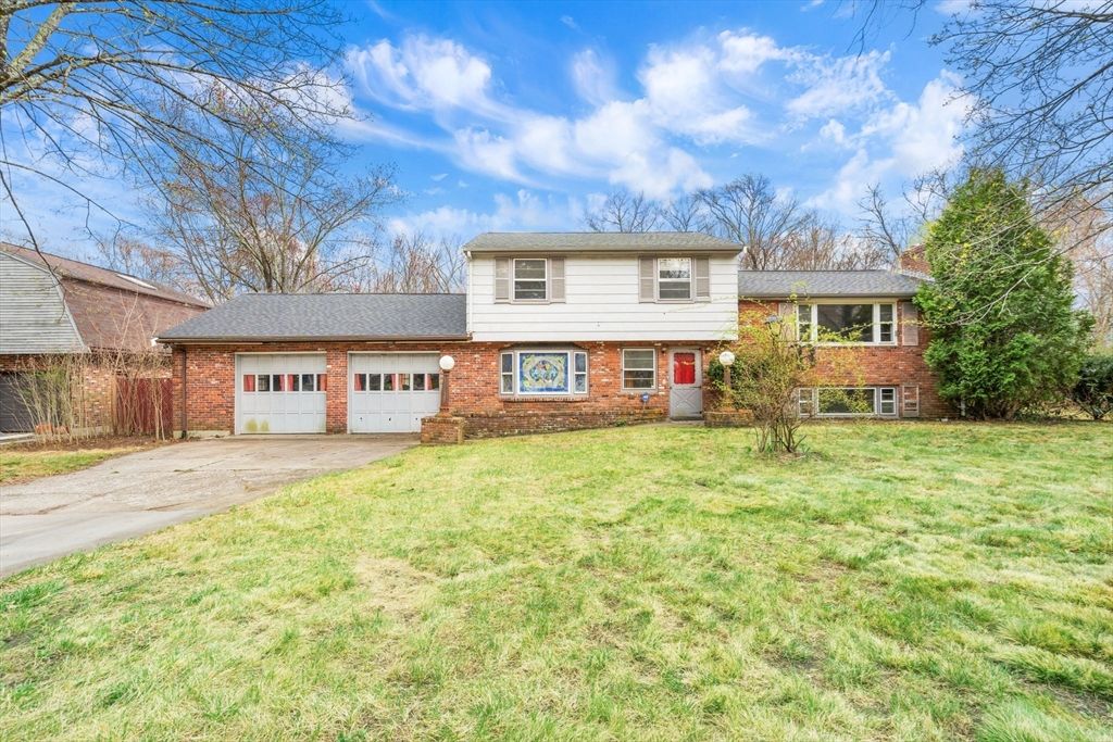 Photo of 371 Village St, Medway, MA 02053 (MLS # 73503332)