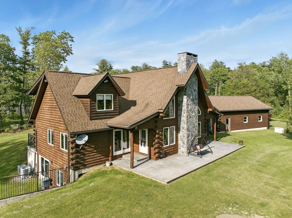 4 Paddock Road