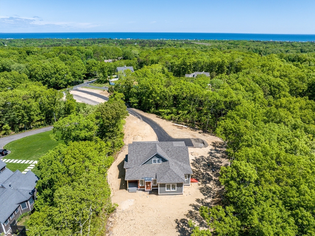 23 Manor Dr