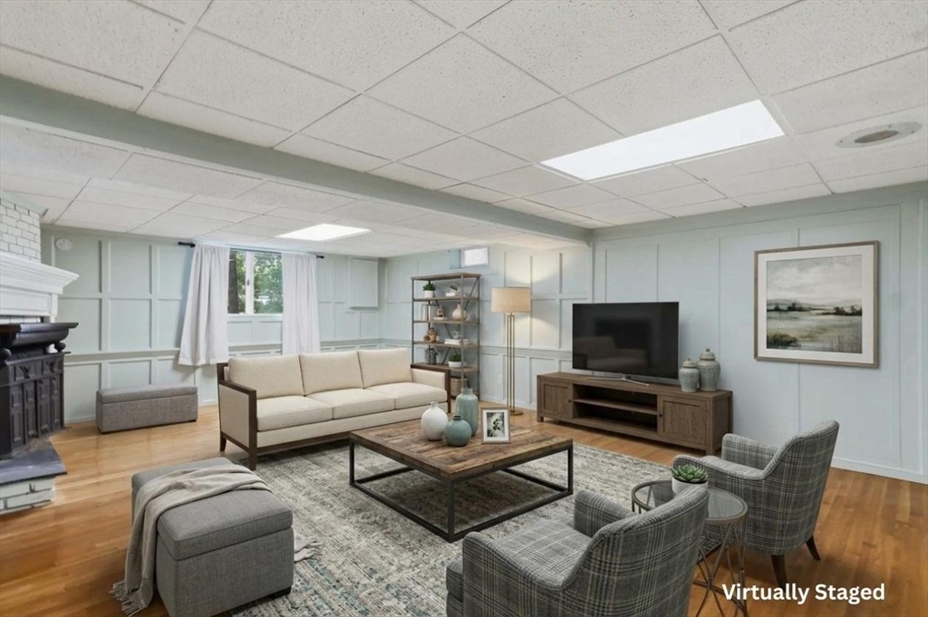 334 Rogers St, Lowell, MA, 334 Rogers St, Lowell, MA Photo #29