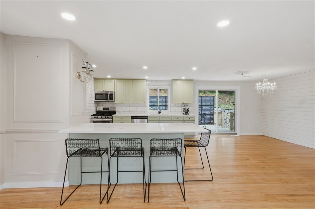 334 Rogers St, Lowell, MA, 334 Rogers St, Lowell, MA Photo #10