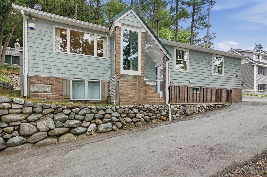 334 Rogers St, Lowell, MA, 334 Rogers St, Lowell, MA Photo #37