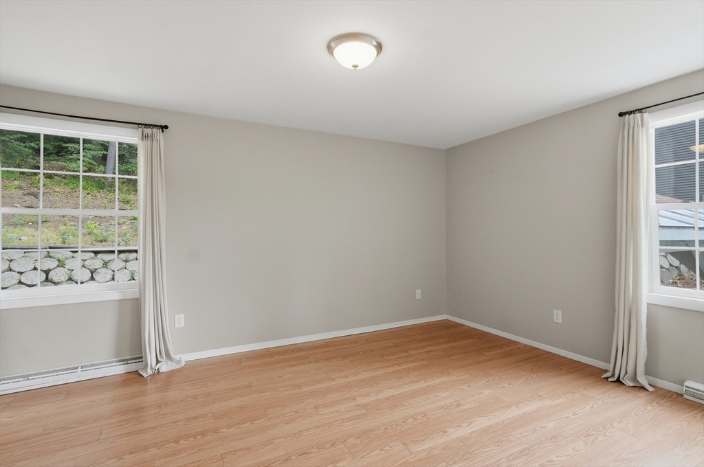 334 Rogers St, Lowell, MA, 334 Rogers St, Lowell, MA Photo #24