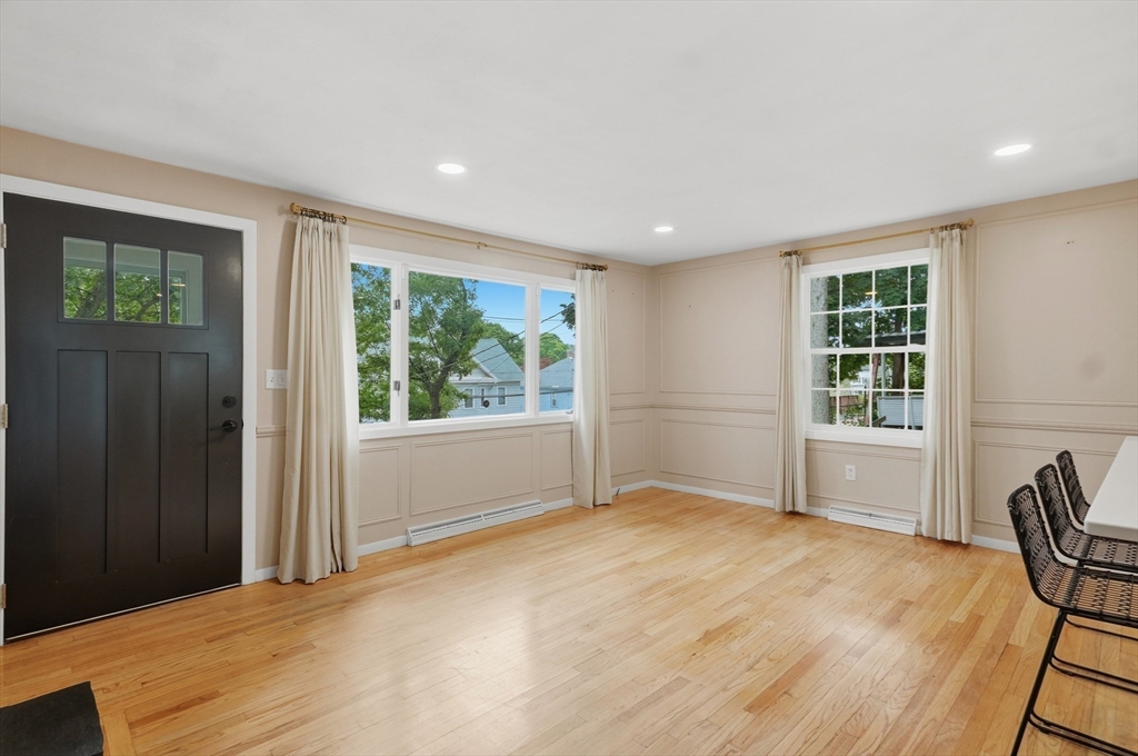 334 Rogers St, Lowell, MA, 334 Rogers St, Lowell, MA Photo #15