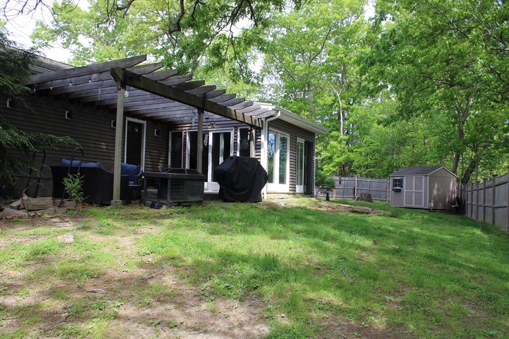 225 Braemoor Rd