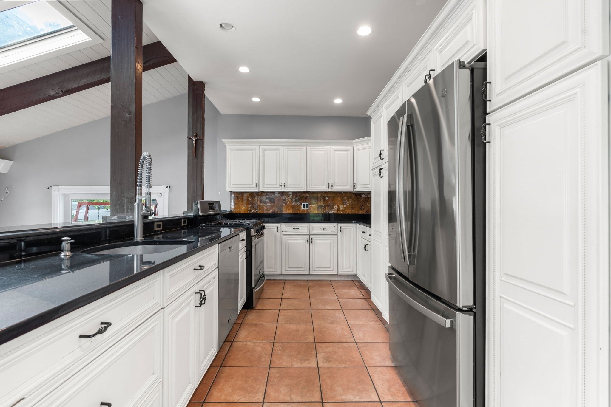 82 Grove St, Quincy, MA, 82 Grove St, Quincy, MA Photo #12