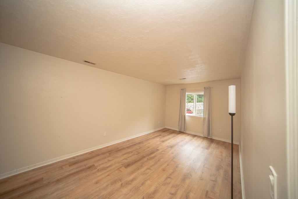 44 Maria Ave 202