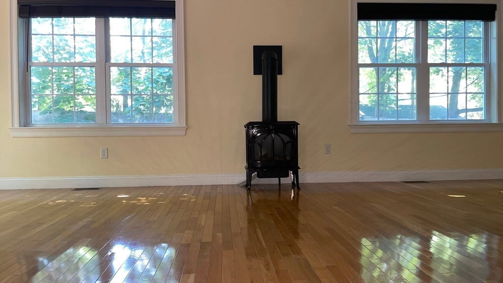 16 Tuckerdale Way #16, Millis, MA Photo #7