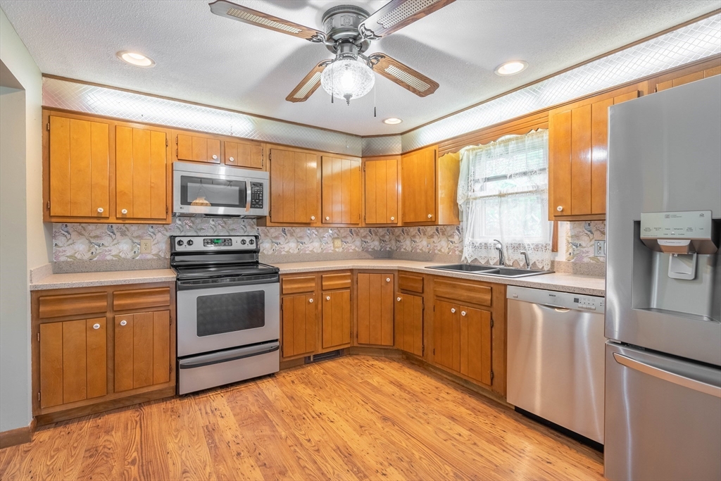 4 Pitcherville Rd