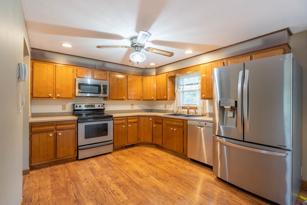 4 Pitcherville Rd