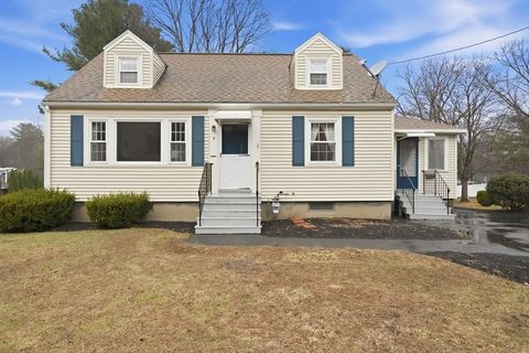 Photo of 9 Anna Street, Chelmsford, MA 01863 (MLS # 73495561)