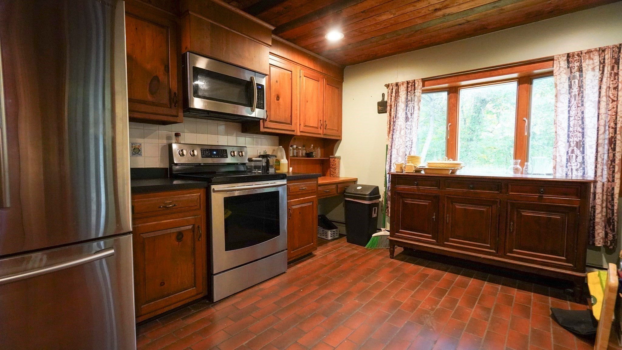 195 Mount Hope St, North Attleboro, MA, 195 Mount Hope St, North Attleboro, MA Photo #9