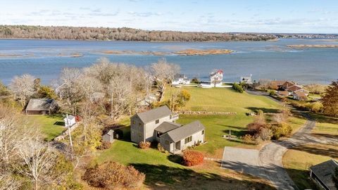 542 River Rd Westport MA 02790