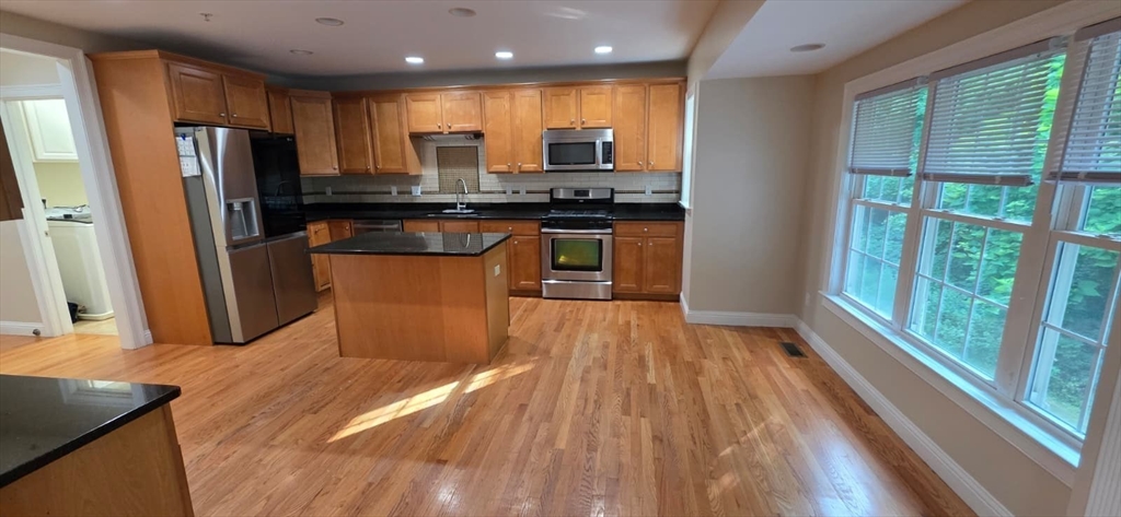 3 County Ln 3