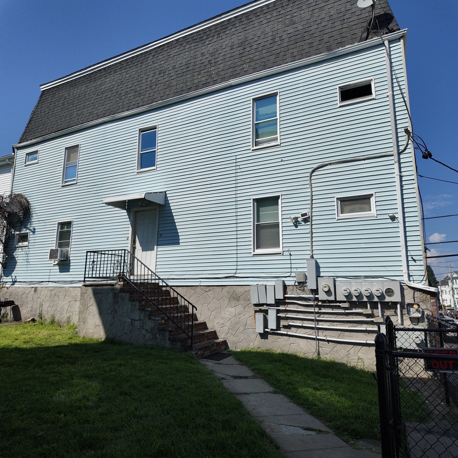 263-265 Rodman St, Fall River, MA, 263-265 Rodman St, Fall River, MA Photo #3