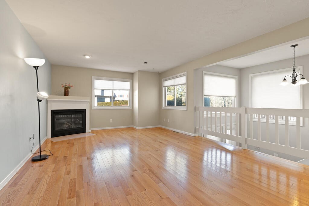 277 Captain Eames Circle 277