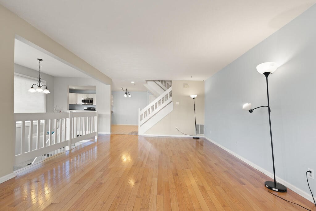 277 Captain Eames Circle 277