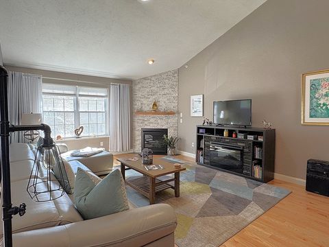 7 Stevens Court 7 Atkinson NH 03811