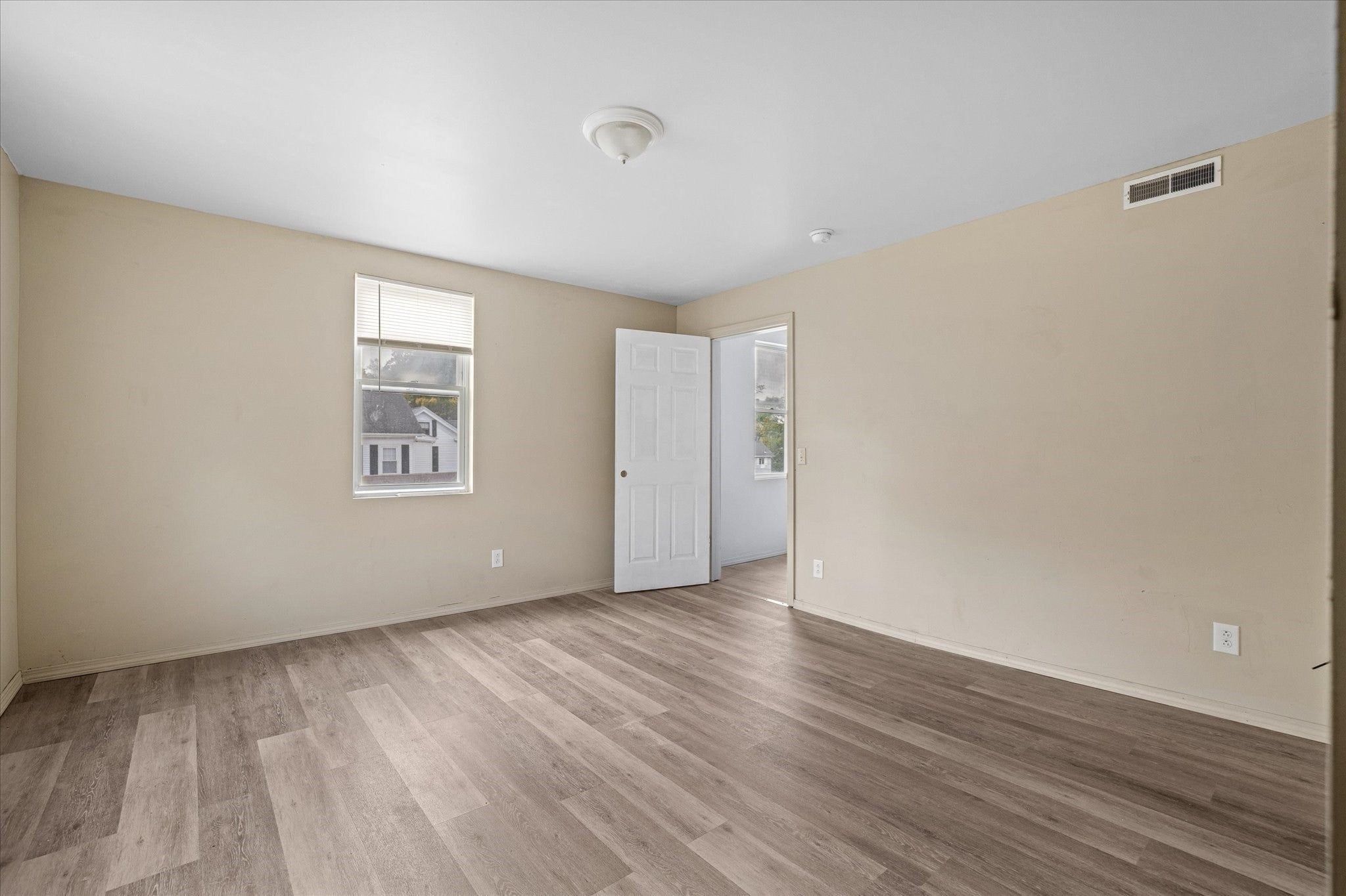 13 Lincoln St, Spencer, MA, 13 Lincoln St, Spencer, MA Photo #22