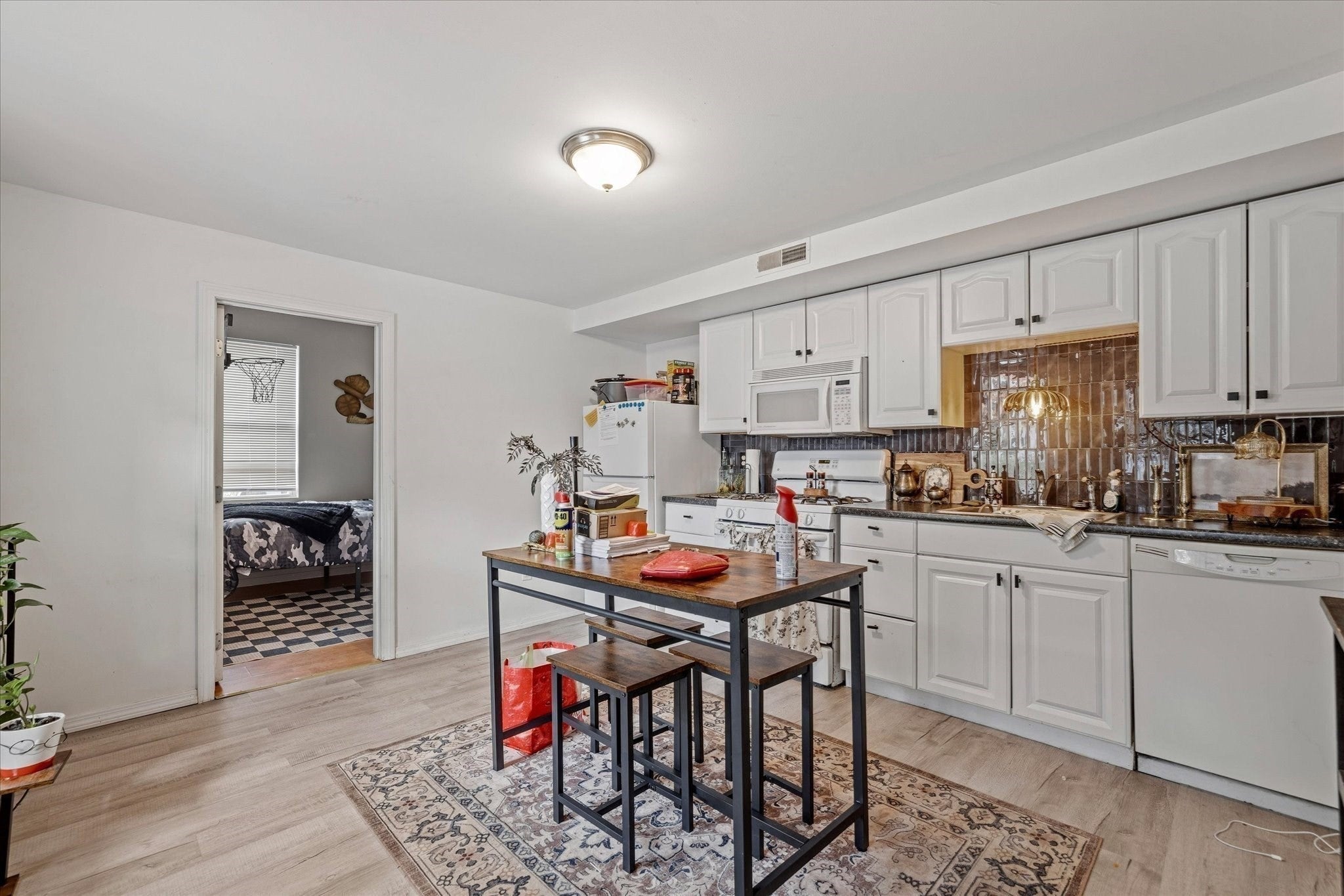 13 Lincoln St, Spencer, MA, 13 Lincoln St, Spencer, MA Photo #8