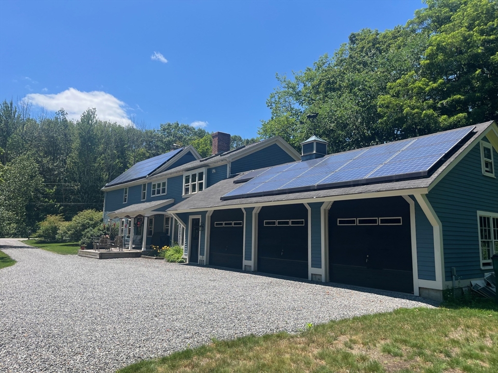 1745 Main St