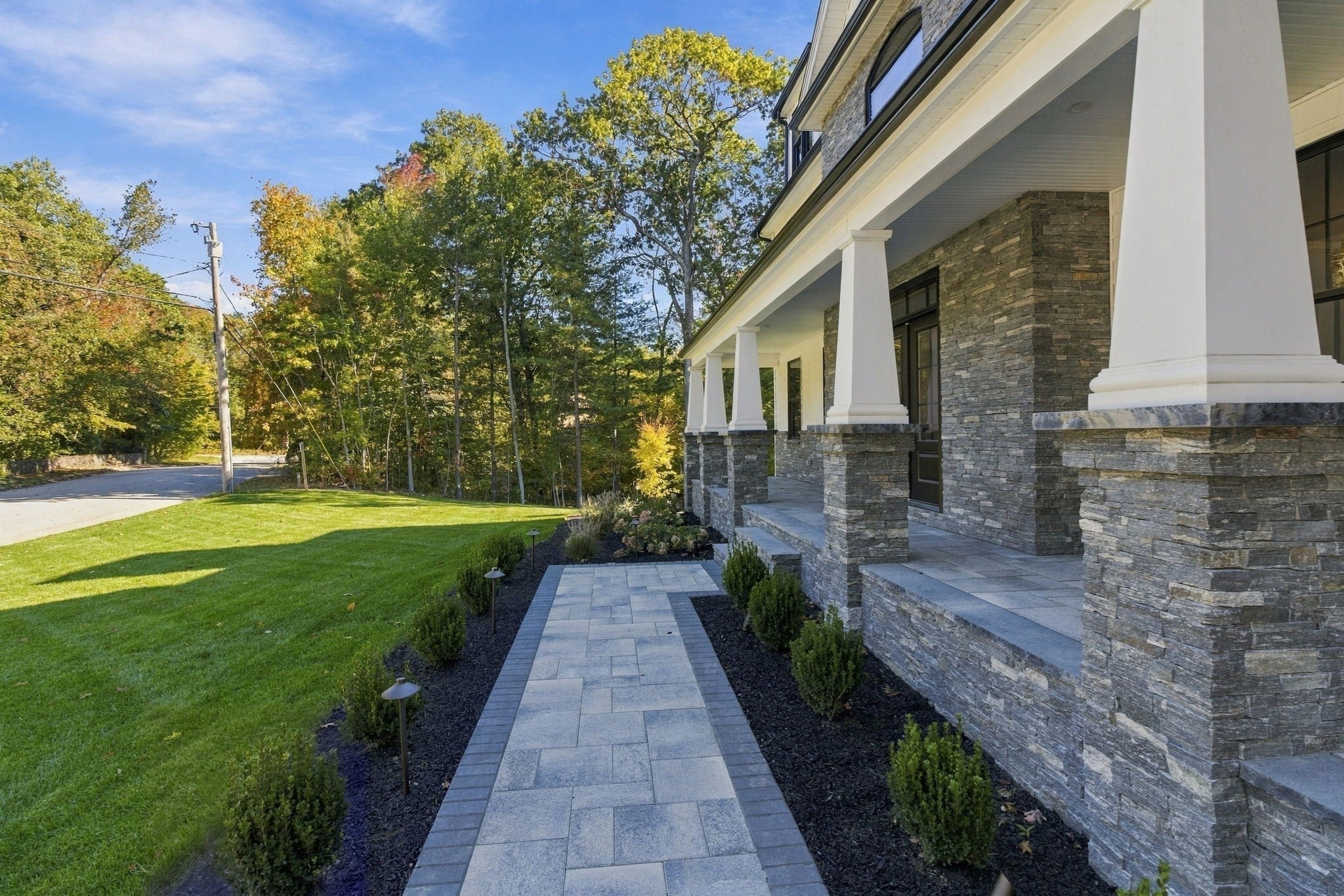12 Beechwood Dr