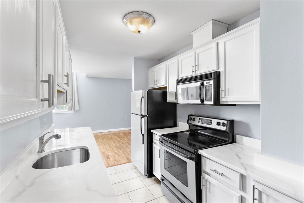 20-30 Daniels Street 321