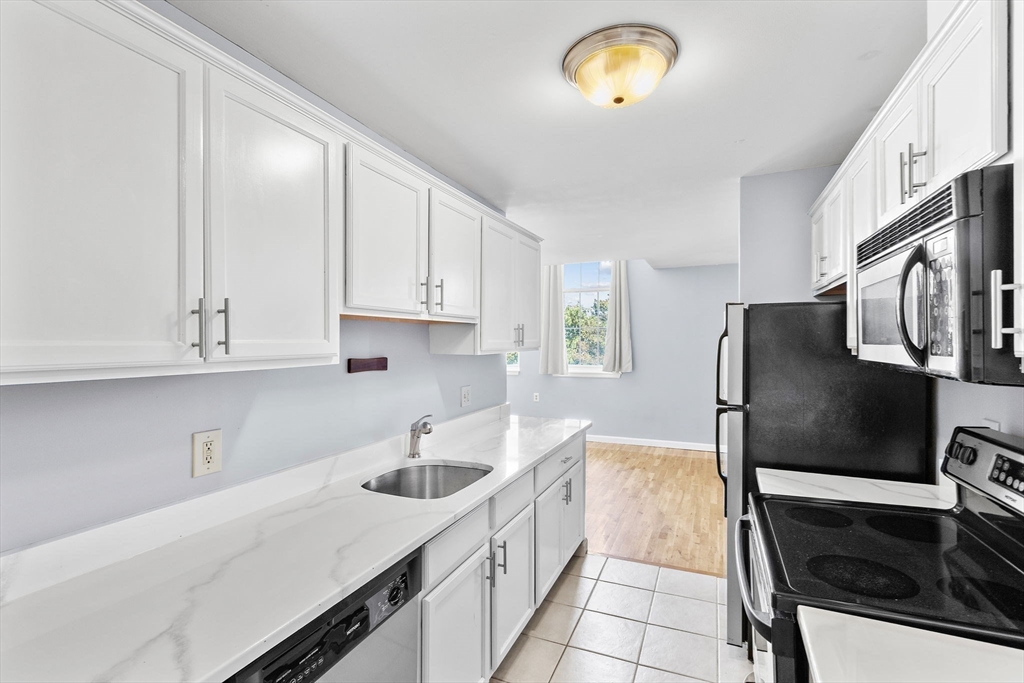 20-30 Daniels Street 321