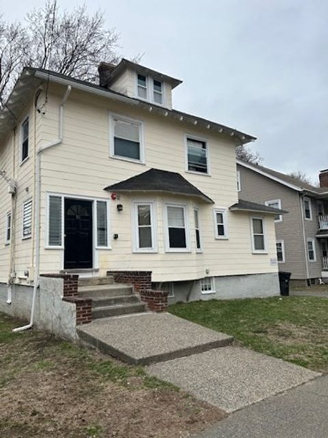 10 Edgewood Circle Quincy MA 02169