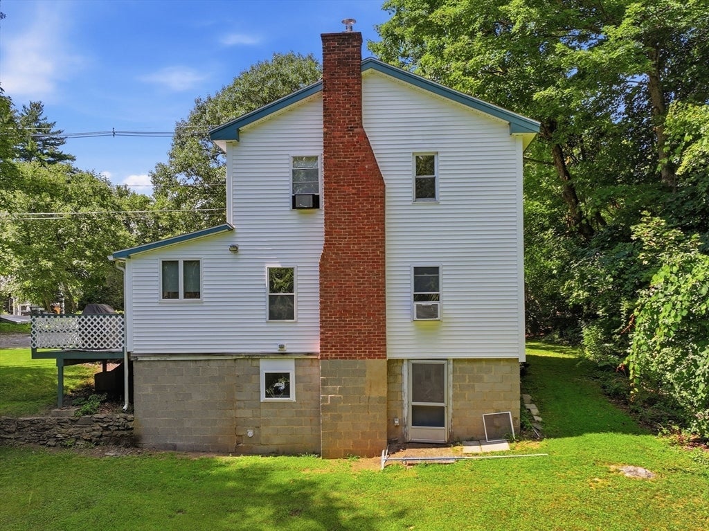 18 Fiske Hill Rd, Sturbridge, MA Photo #32
