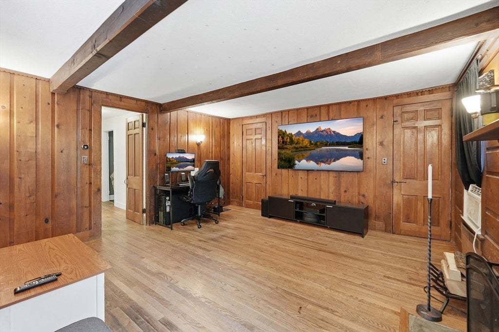 18 Fiske Hill Rd, Sturbridge, MA Photo #17
