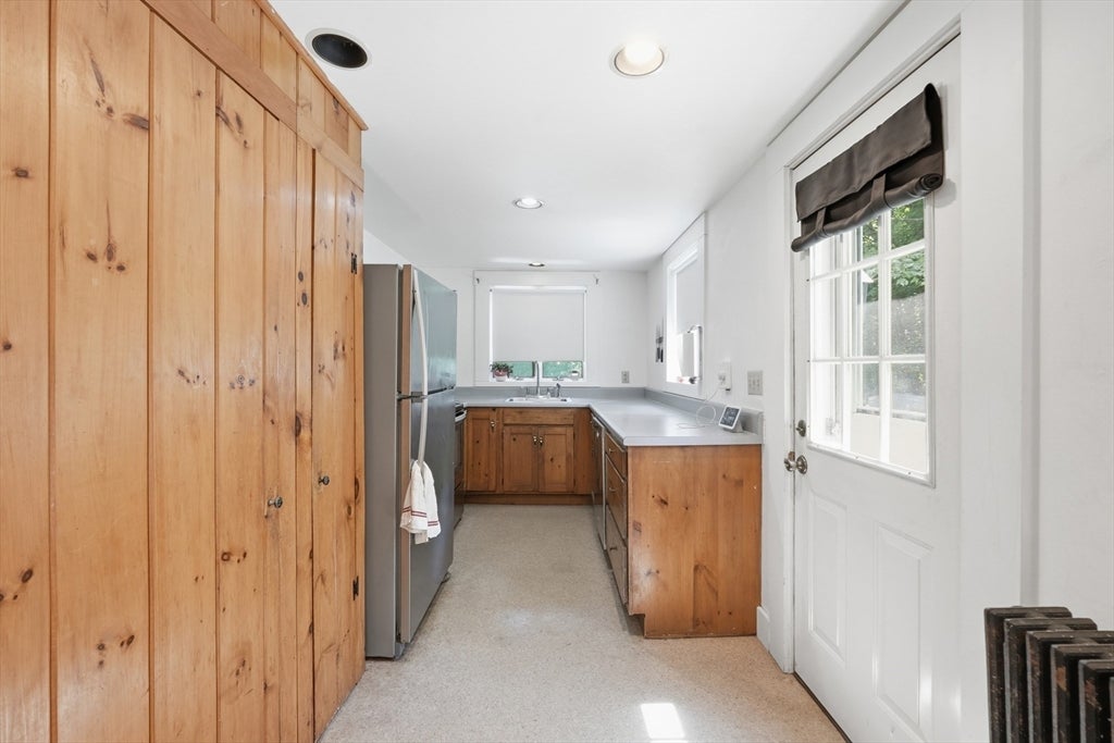 18 Fiske Hill Rd, Sturbridge, MA Photo #4
