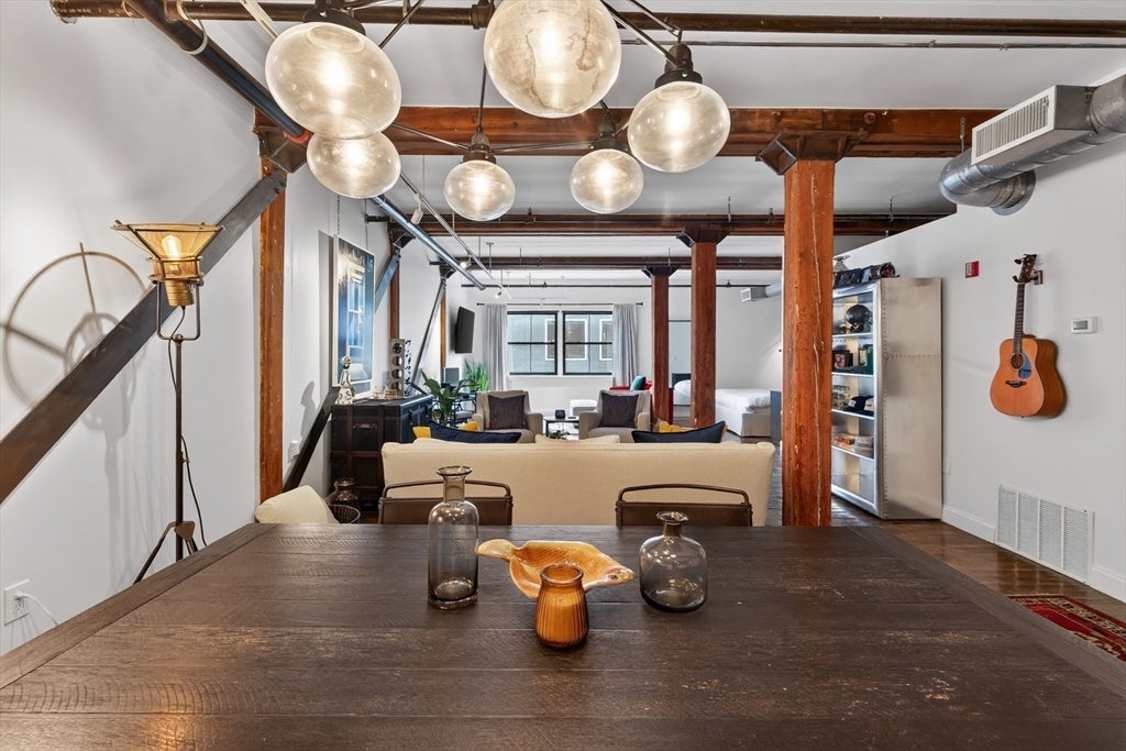 881 E 1st St #203, Boston, MA Photo #3