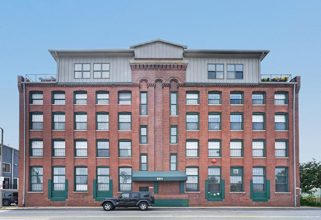 881 E 1st St #203, Boston, MA Photo #19
