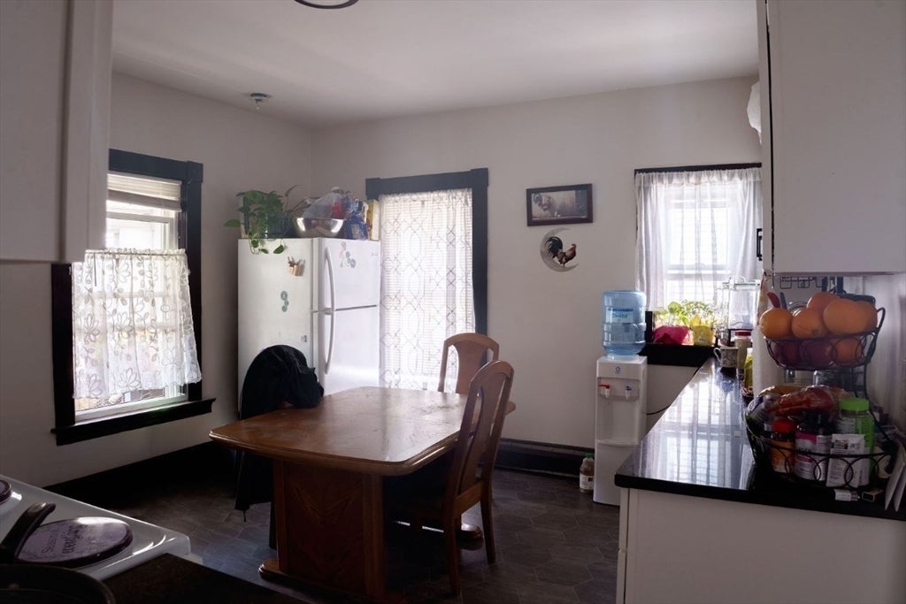 18 Knowlton St, Gardner, MA, 18 Knowlton St, Gardner, MA Photo #4