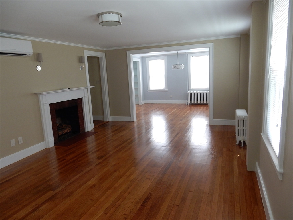 2 Littleton Rd