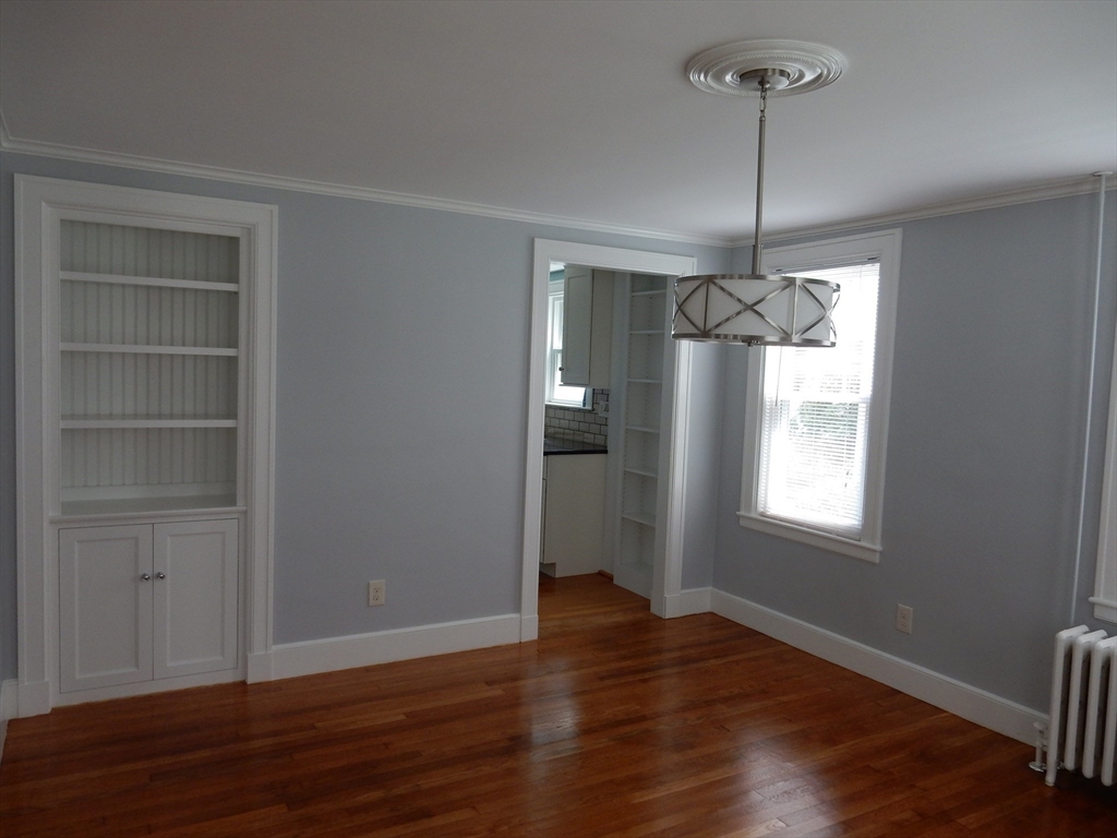 2 Littleton Rd