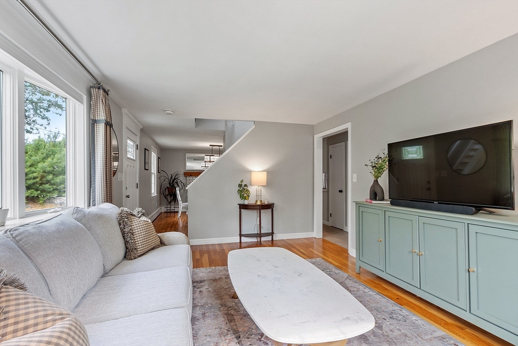 6 Waterville Cir