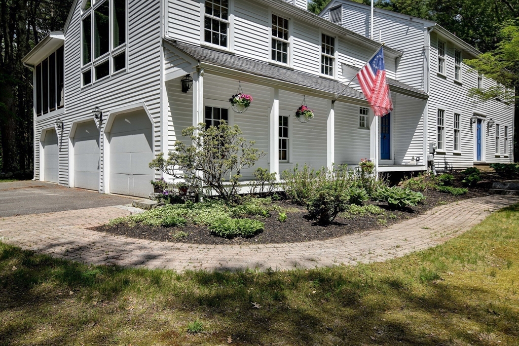 114 Hunters Ridge Rd