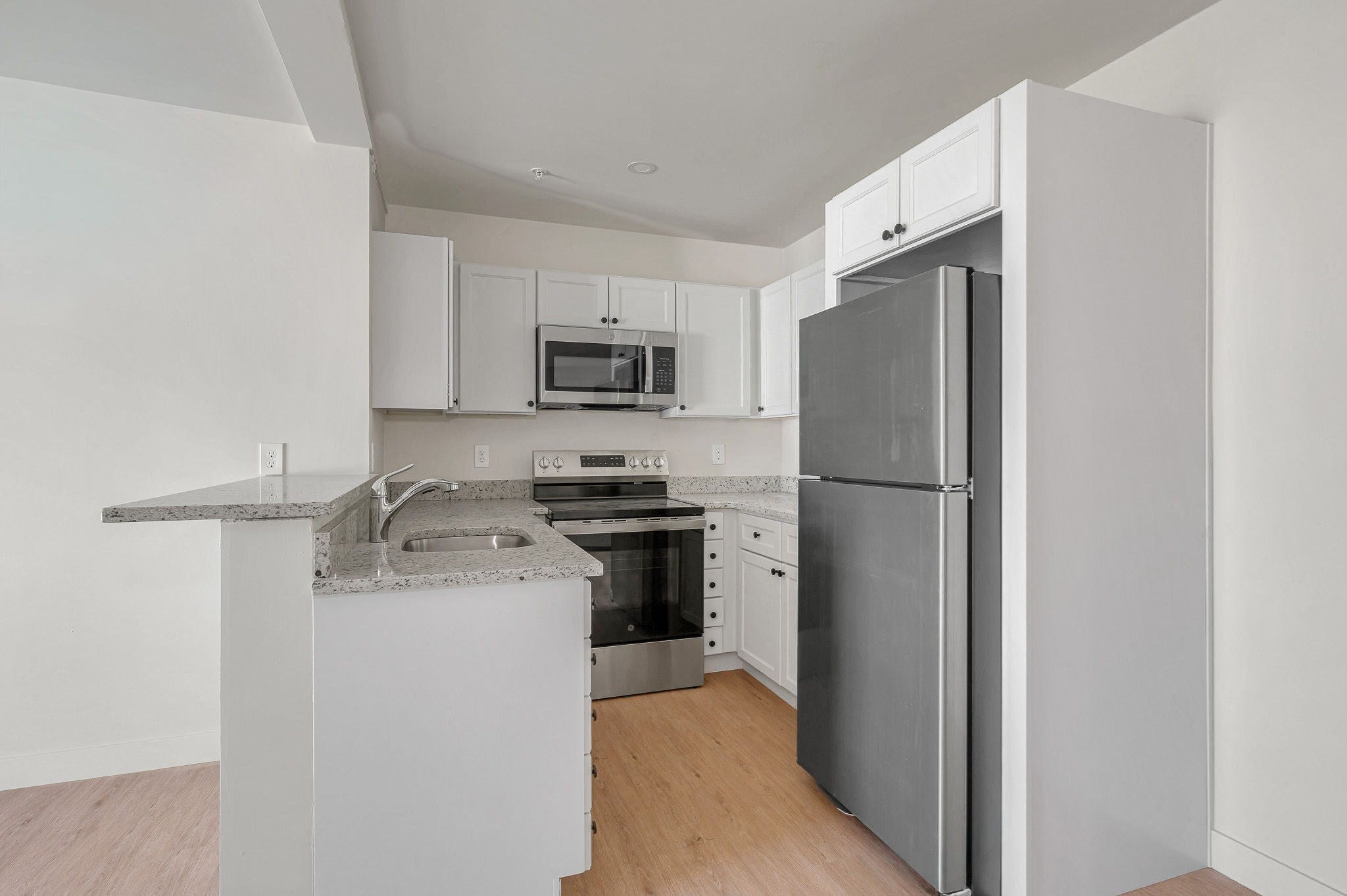 131 Perry Street #403, Lowell, MA, 131 Perry Street #403, Lowell, MA Photo #10