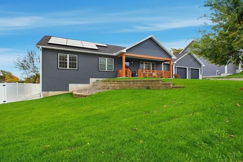 39 Jean Cir Chicopee MA 01020